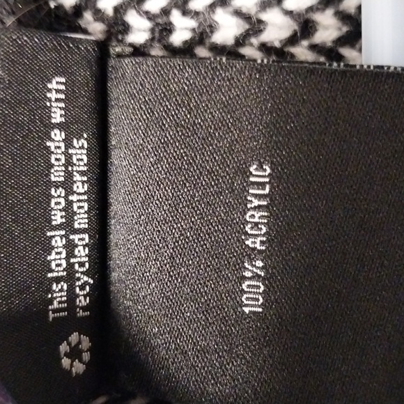 HOT TOPIC BRAND SOCIAL COLLISION BLACK AND WHITE CHECKERED STRIPED OPEN CARDIGAN - Picture 7 of 7